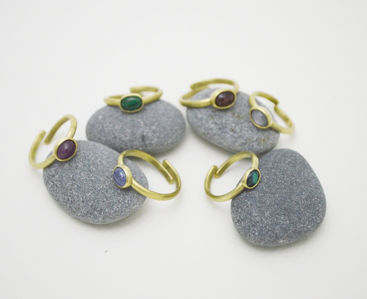 SimpleLittleStoneRings_all_small