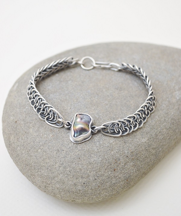 baroquePearlSilverBracelet_1_s